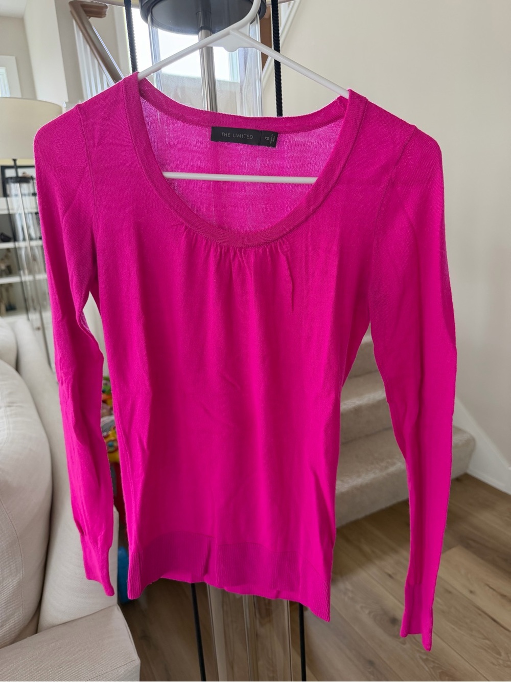 The Limited Women's Long Sleeve Scoop Neck Top - Fuchsia Pink